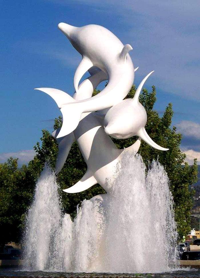 大型玻璃钢雕塑景观-喷泉海豚