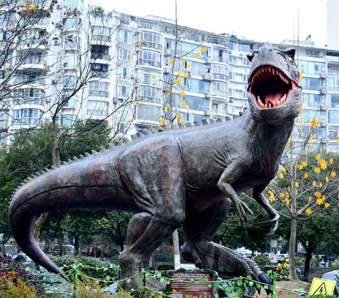 仿真恐龙可作为酒店门口的装饰摆件——大型霸王龙模型